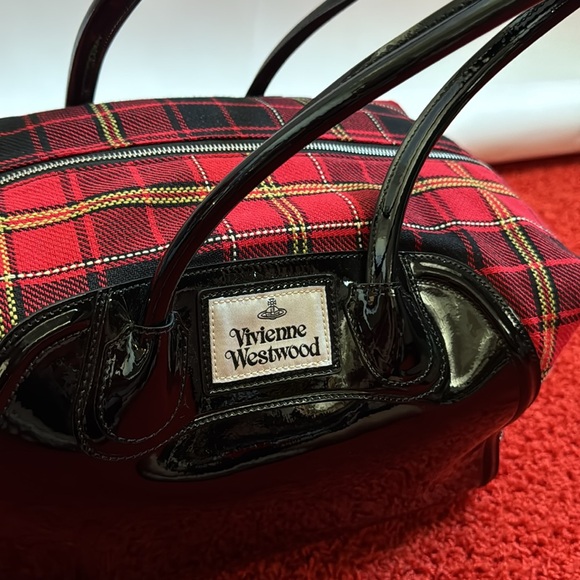 Vivienne Westwood NWT SHIRLEY LARGE YASMIN RED/blk AW2020 - Picture 4 of 17